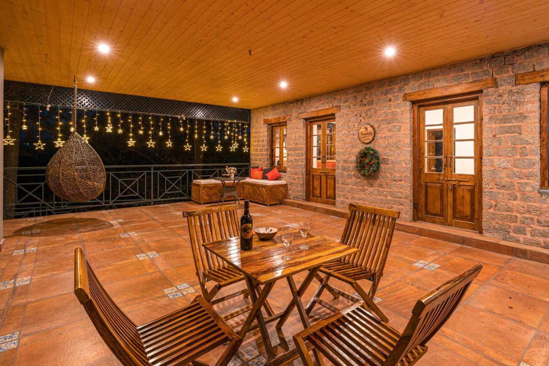 Stayvista At Paris Villa With Pvt Pool & Valley View Касаули Екстериор снимка